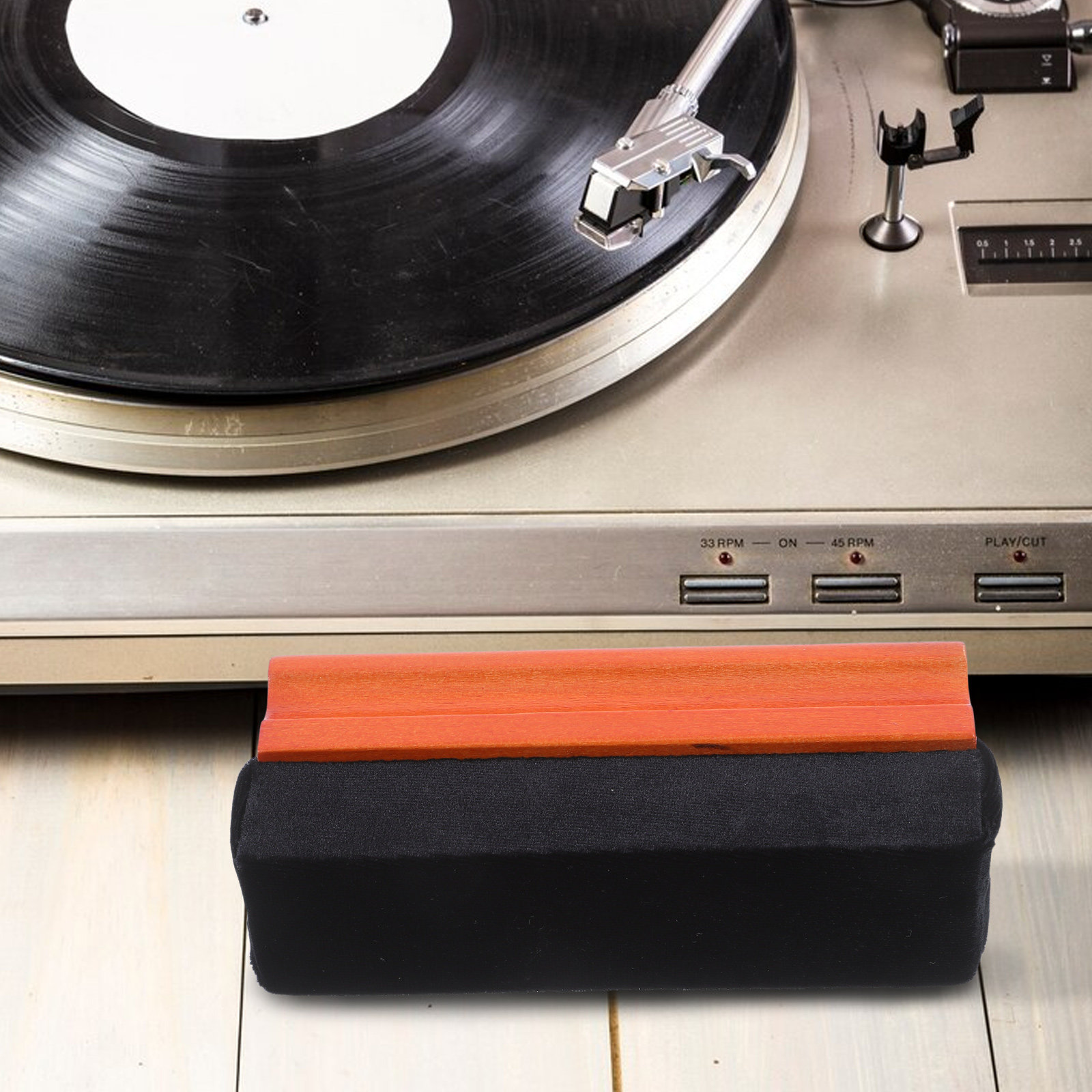 Szczotka do czyszczenia płyt w – Vinyl Record Cleaner recenzja i cena